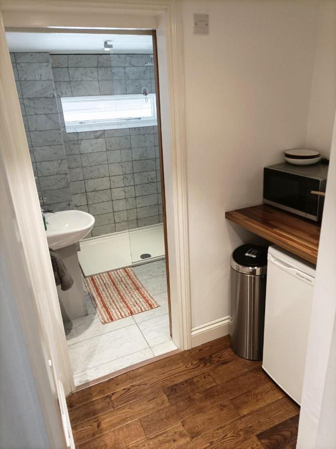 Mezzanine Style Studio Apartment 8 London Eksteriør billede